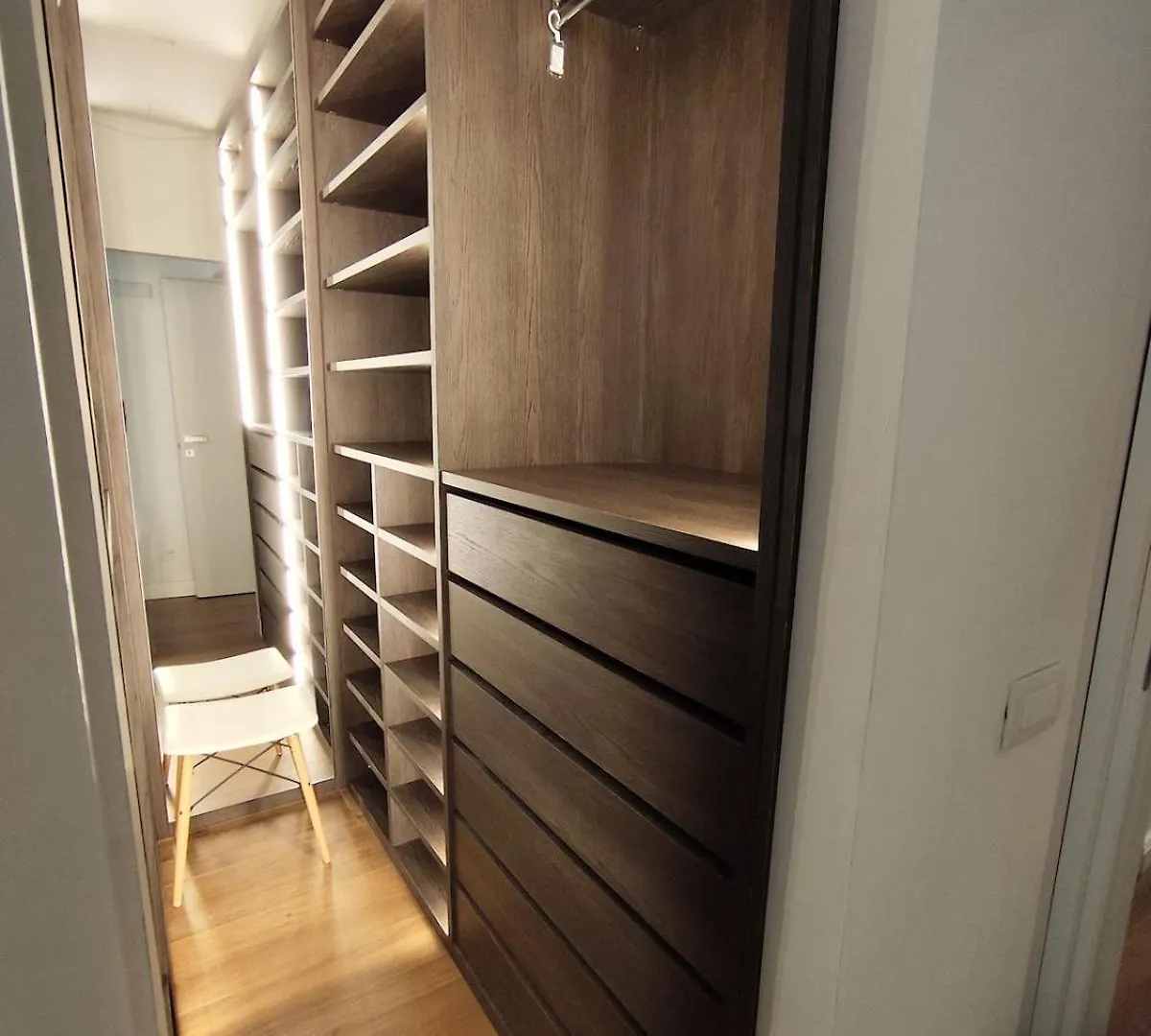 Big Luxury - California M4 Apartment Milan